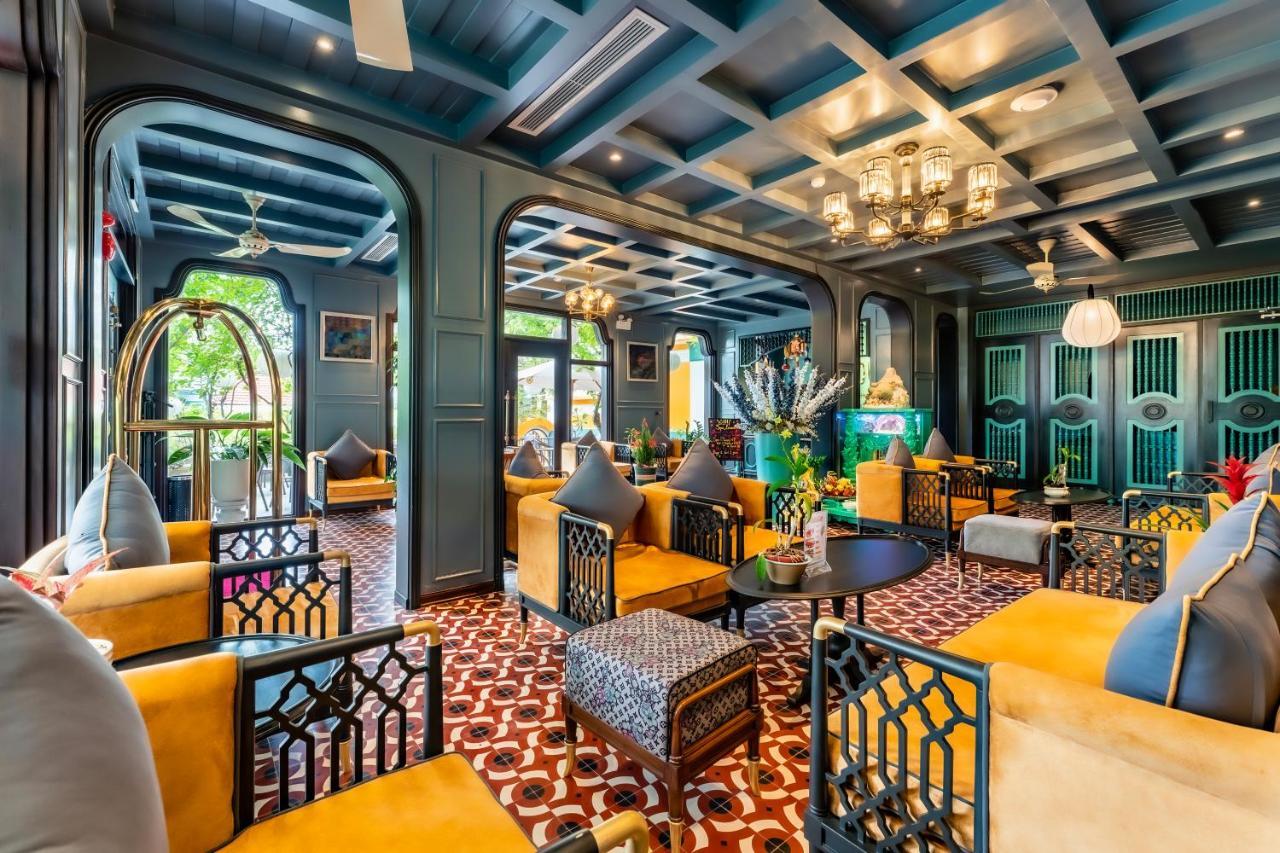 Son Hoi An Boutique Hotel & Spa Bagian luar foto The lobby of the hotel